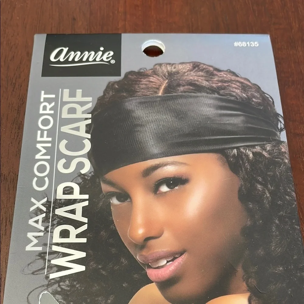 Annie Black Max Comfort Wrap Scarf